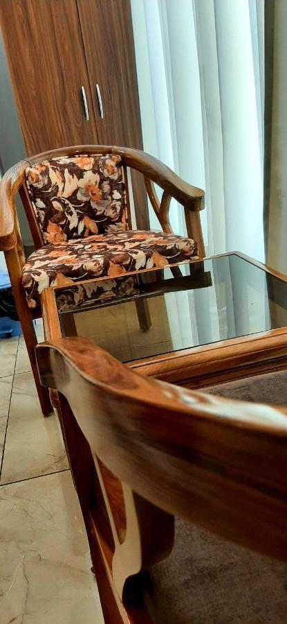 Hotel Hollywood Zirakpur Екстер'єр фото