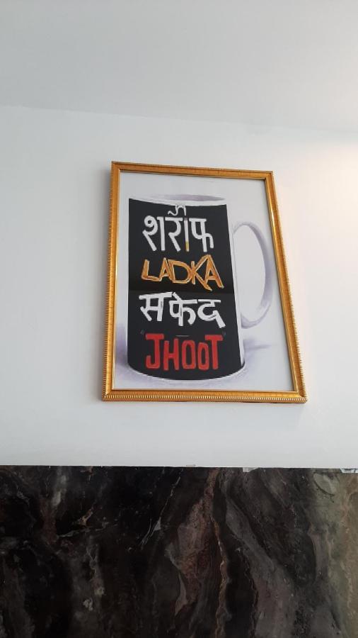 Hotel Hollywood Zirakpur Екстер'єр фото